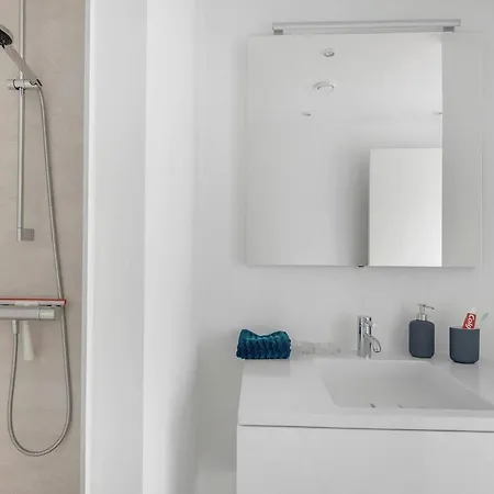 Beautiful And Modern One-bedroom * Copenhaga